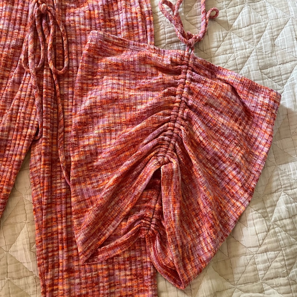 Colorful Knit Two-Piece Set - Picture 2 of 2